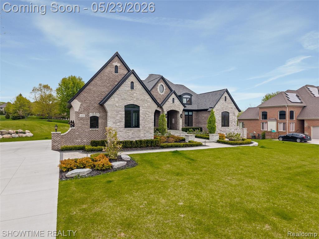 4805 Woodland Hills Drive, Rochester, MI 48306 — Photo 66