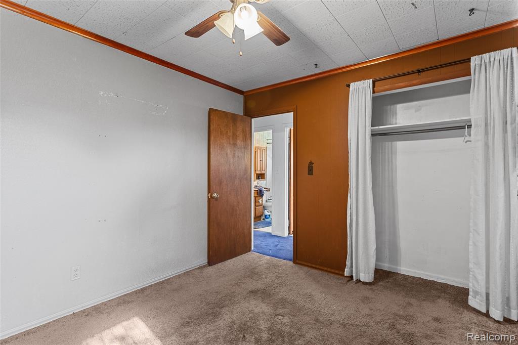 25245 Bell Road, New Boston, MI 48164 — Photo 32