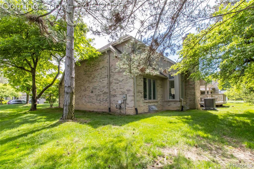 22170 ORCHARD Way, Beverly Hills, MI 48025 — Photo 65