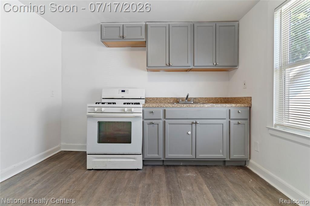 9281 Boleyn Street, Detroit, MI 48224 — Photo 23