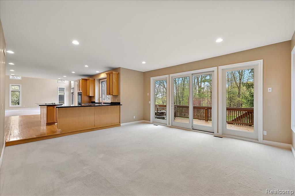 3725 Mountain Laurel Court, Oakland, MI — Photo 20