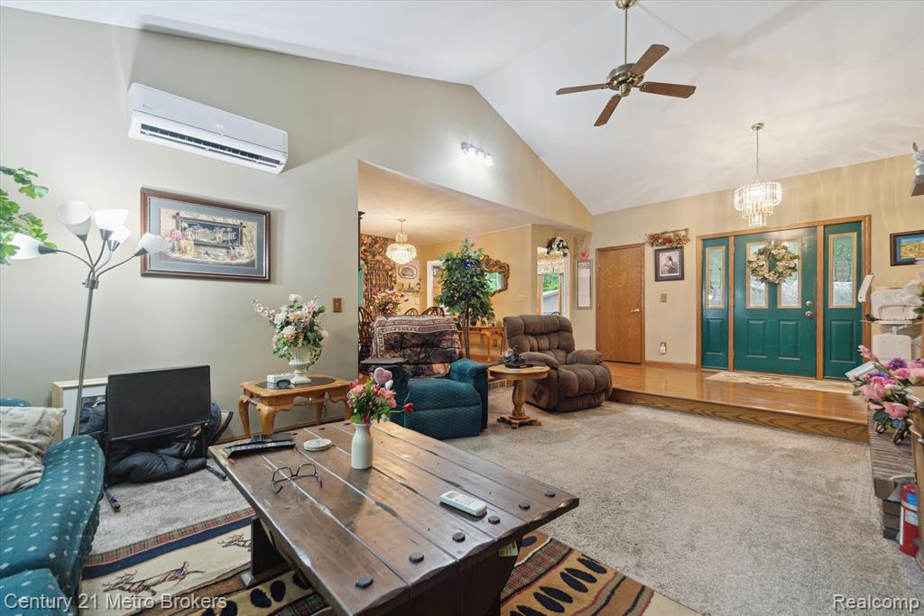 14210 W Burt Road W, Chesaning, MI 48616 — Photo 6