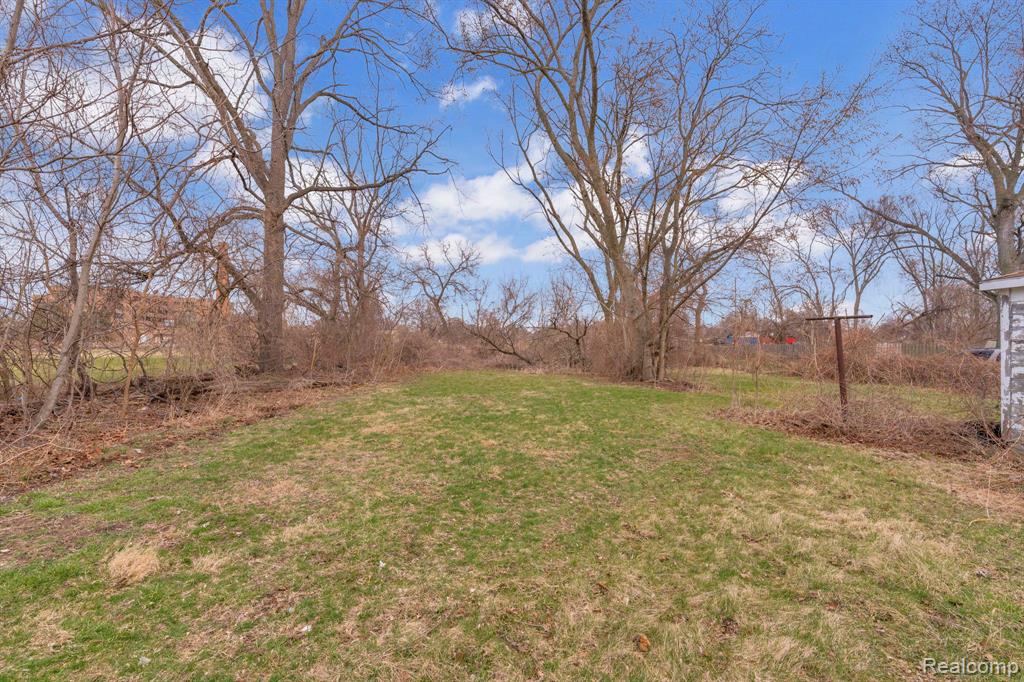 850 Montie Road, Lincoln Park, MI 48146 — Photo 20