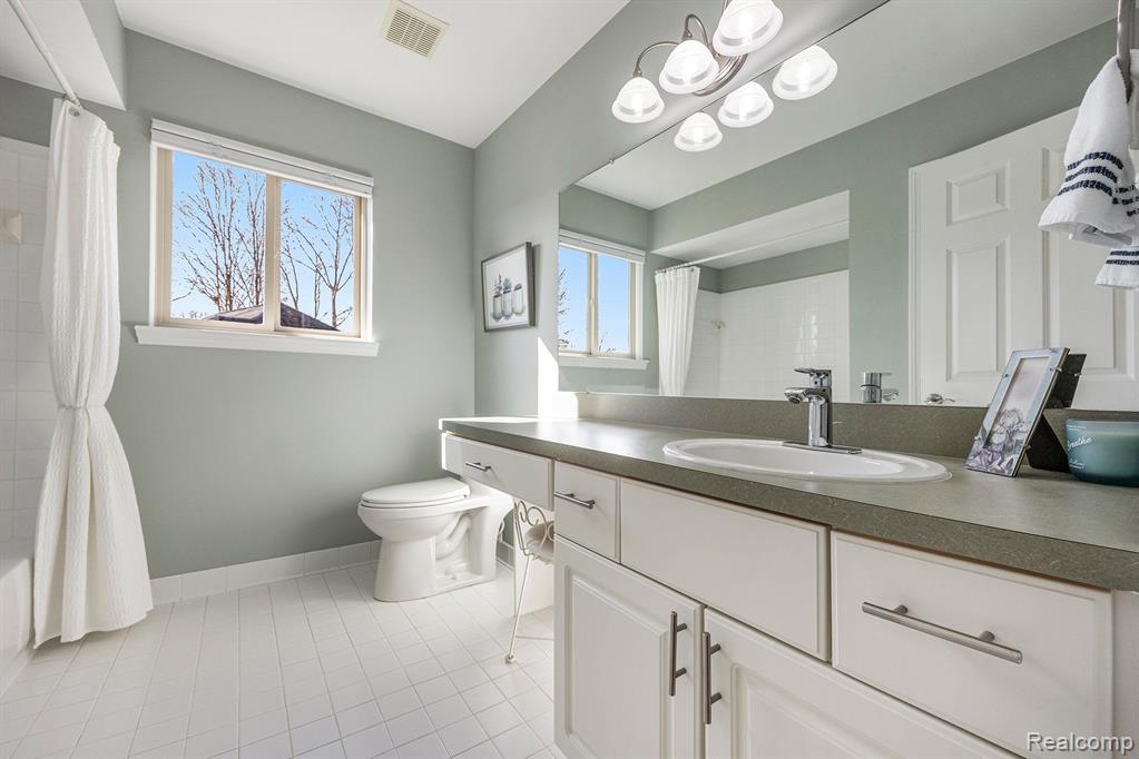 6634 SAINT ANDREWS Drive, Shelby Twp, MI 48316 — Photo 22