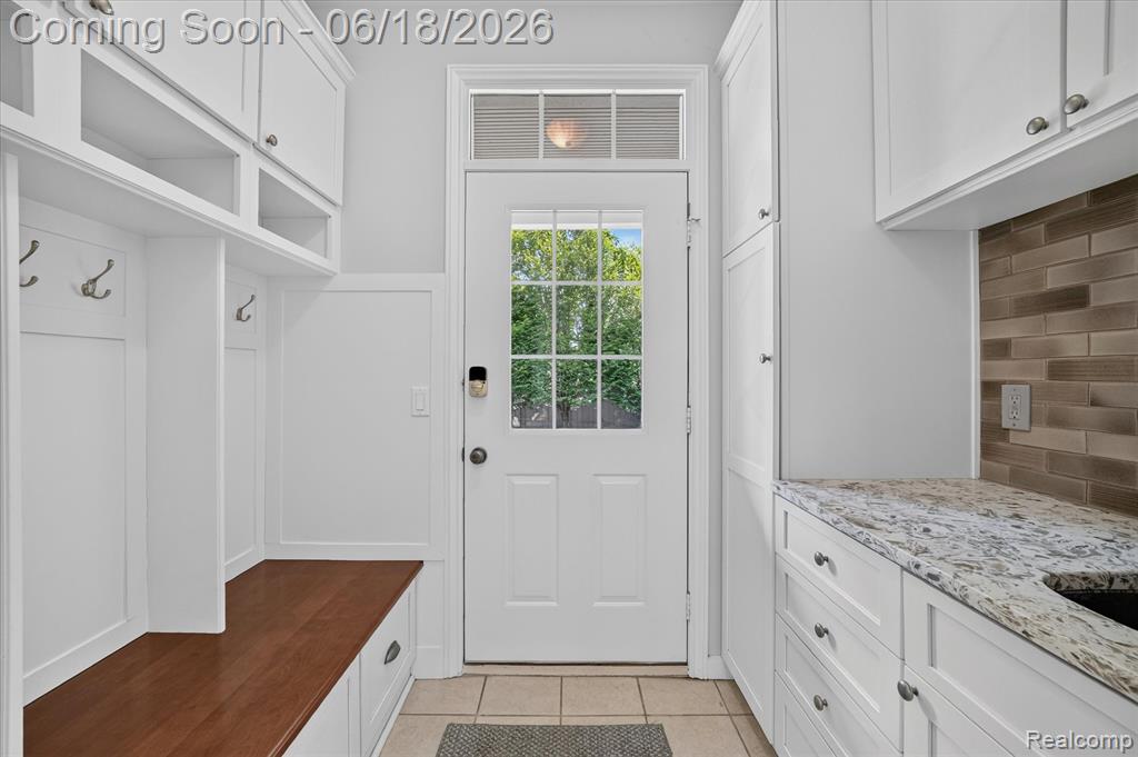49515 Taft Lane, Canton, MI 48188 — Photo 23