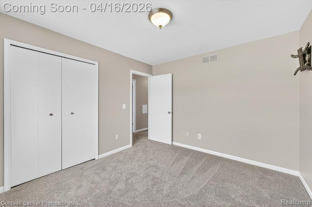 74800 Judges Court, Bruce, MI 48065 — Photo 37