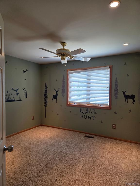 4453 CREEKVIEW Drive, Howell, MI 48843 — Photo 17