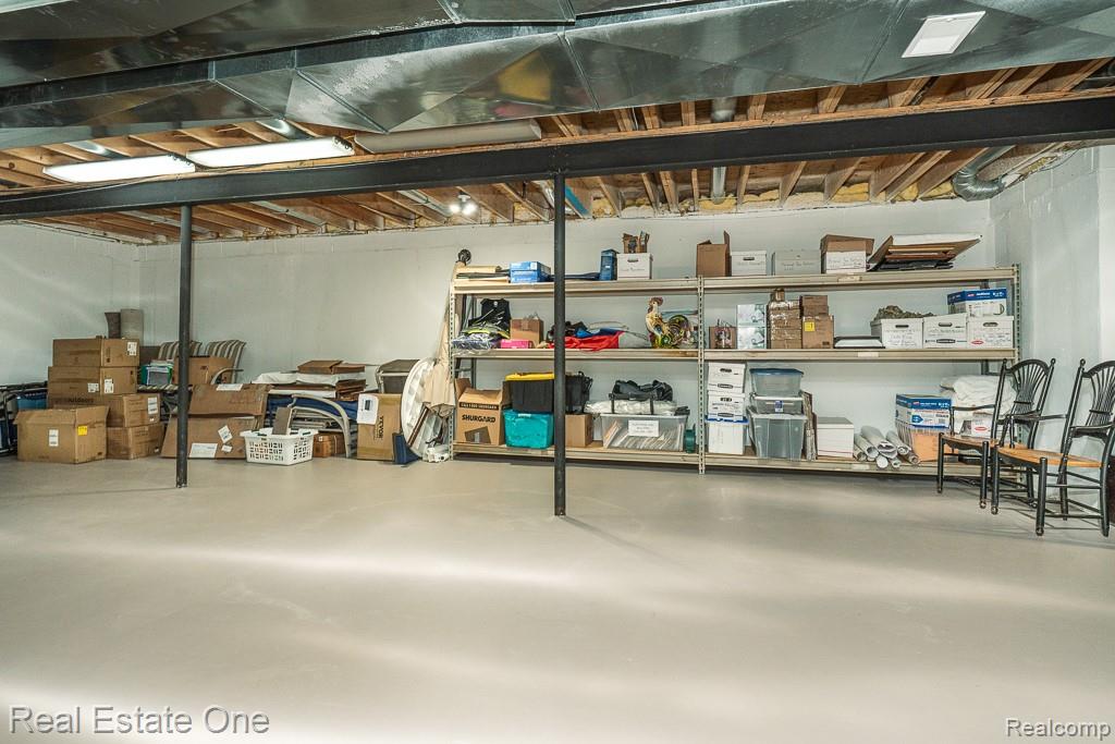 2483 Spyglass Drive, Oakland, MI — Photo 45