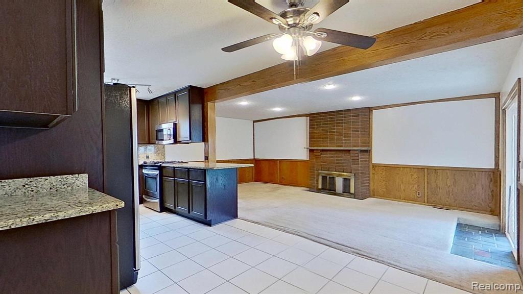 8252 Tinkler Road, Sterling Heights, MI 48312 — Photo 15
