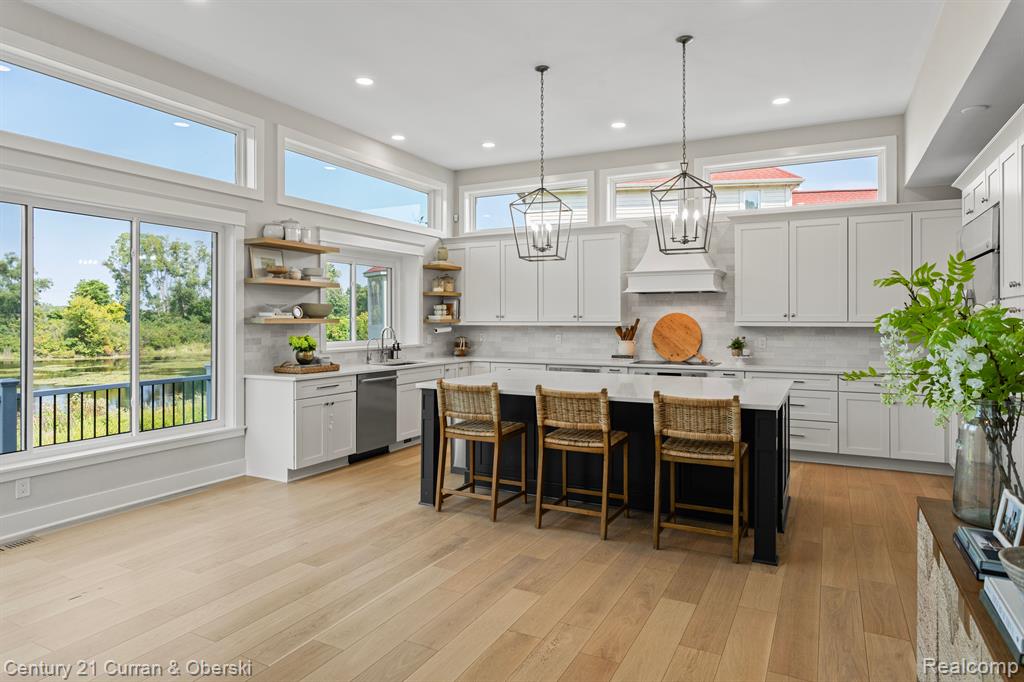7064 CEDARBANK Drive, West Bloomfield, MI 48324 — Photo 25