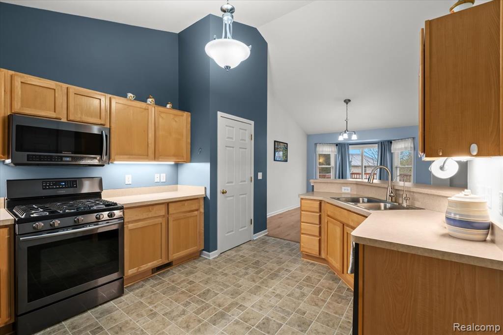 852 Faith Court, Milan, MI 48160 — Photo 12