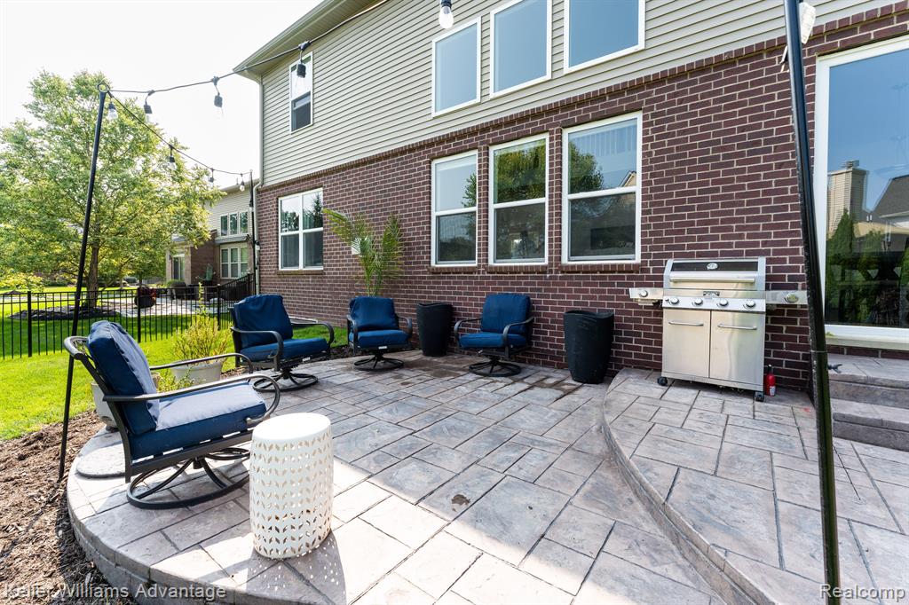 124 Shannon Partin Boulevard, South Lyon, MI 48178 — Photo 54