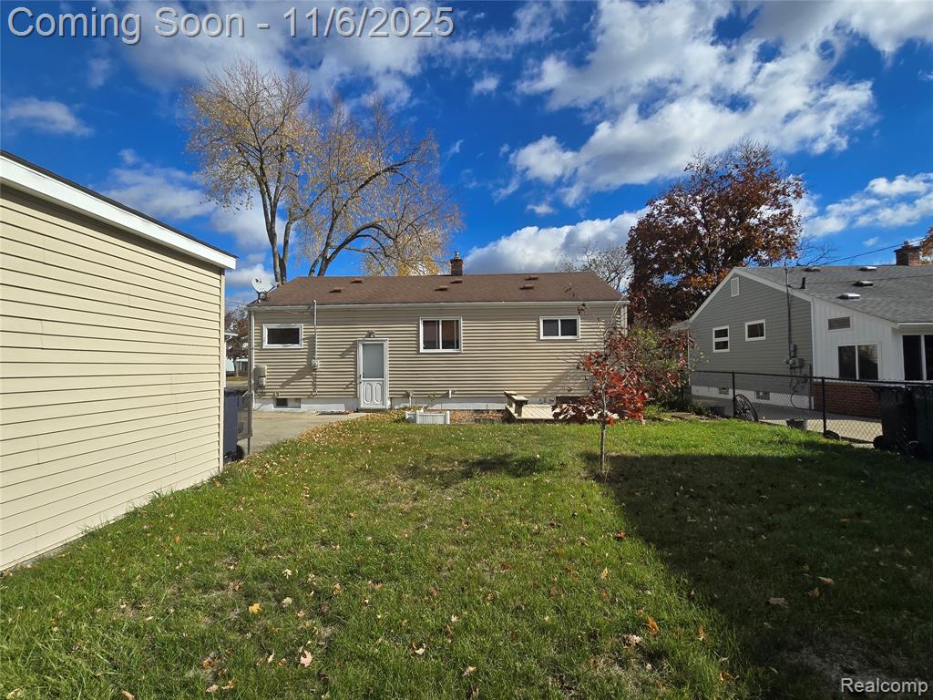 629 N Campbell Road, Royal Oak, MI 48067 — Photo 24