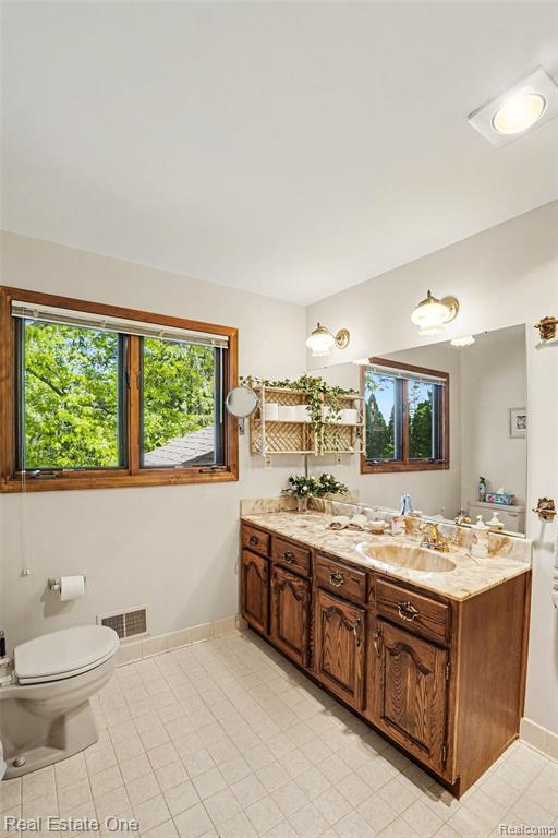 8019 Deerwood Road, Clarkston, MI 48348 — Photo 18