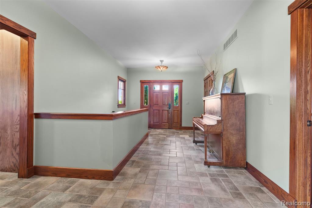 8861 Pleasantview, Northville, MI 48168 — Photo 6