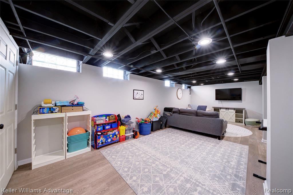 44273 Richmond Court, Canton, MI 48187 — Photo 53