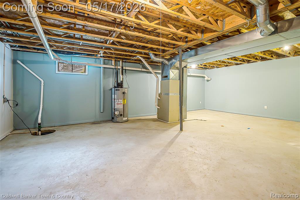 2154 Kingston Drive, Pinckney, MI 48169 — Photo 36