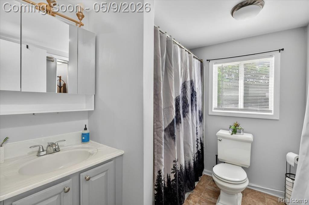 9809 Mandon Road, White Lake, MI — Photo 17