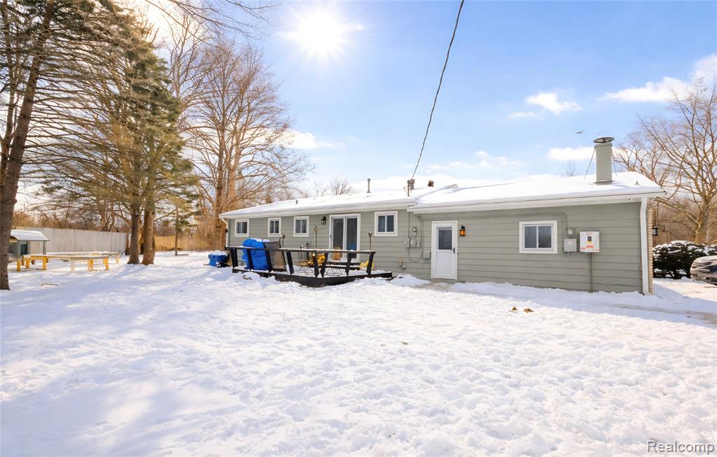 22341 Bell Road, New Boston, MI 48164 — Photo 2
