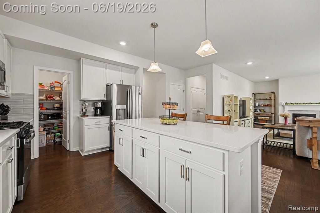 2751 Salt Springs Drive, Saline, MI 48176 — Photo 9