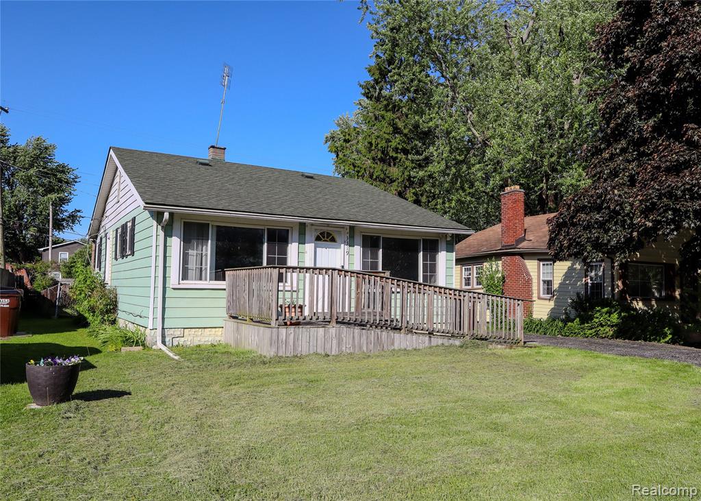 3319 Lakeview Street, Monroe, MI 48162 — front exterior