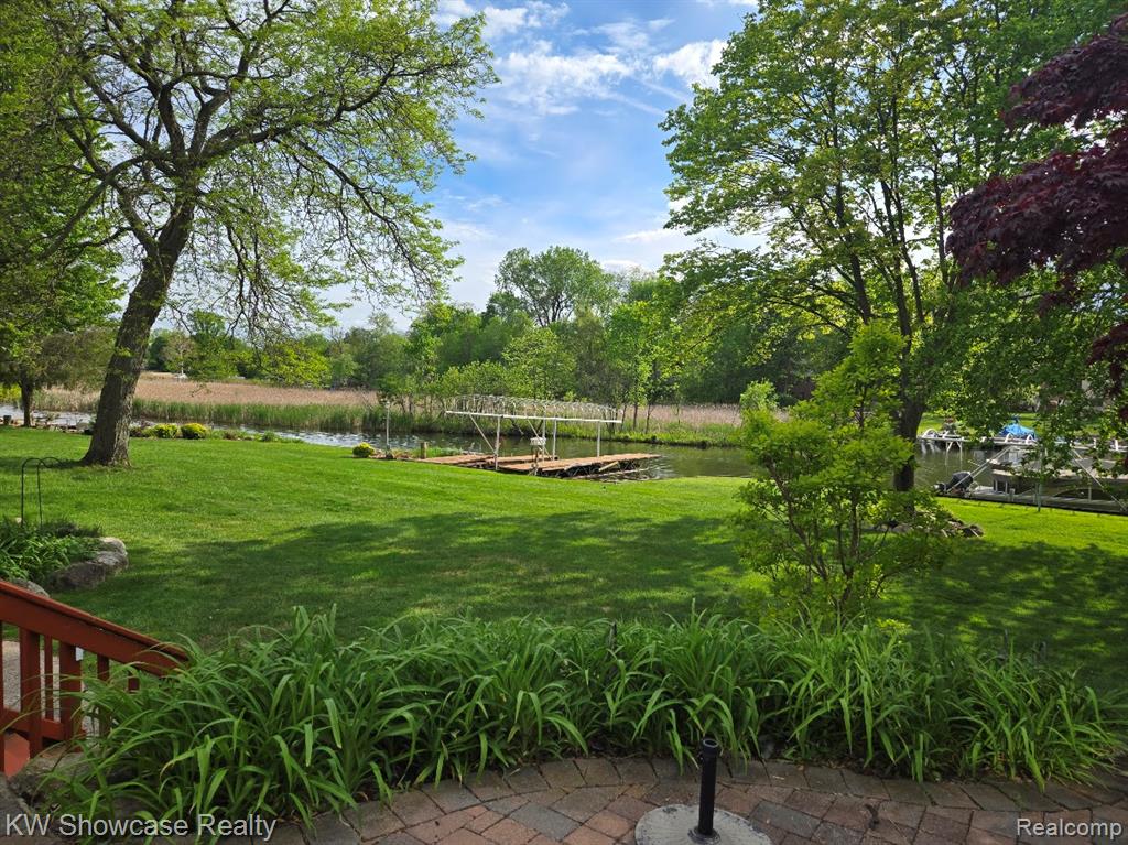 474 Beverly Island Drive, Waterford, MI 48328 — Photo 51