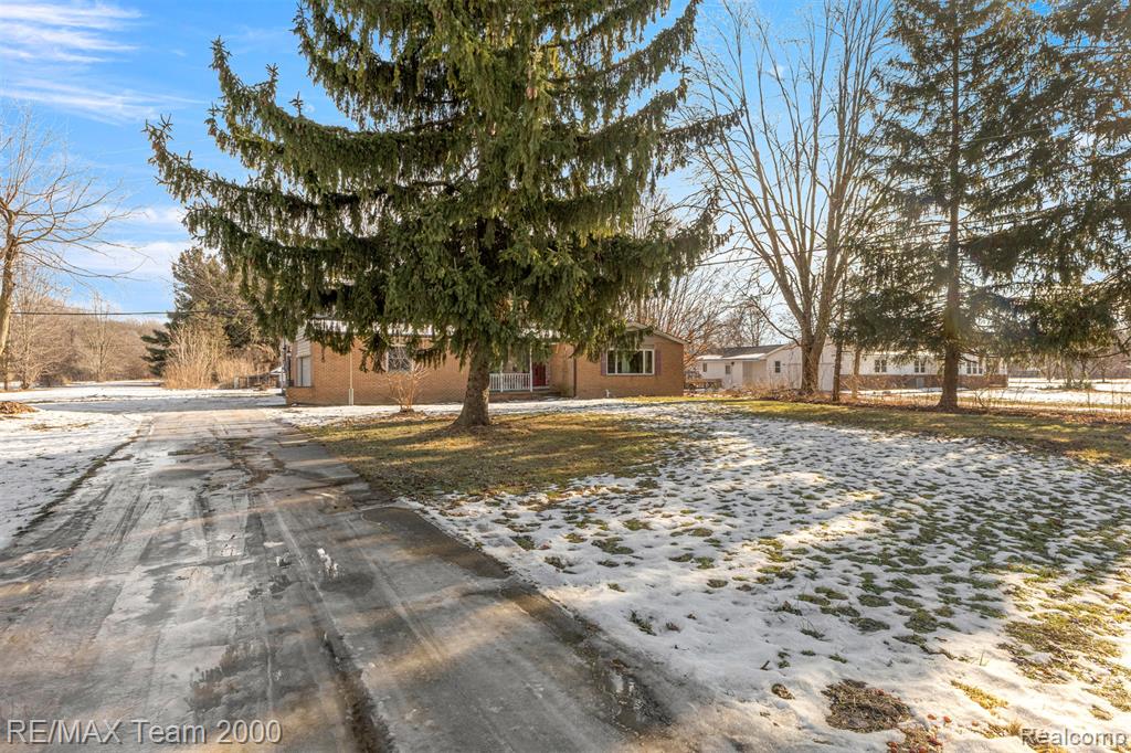 15615 Martinsville Road, Van Buren, MI 48111 — Photo 47
