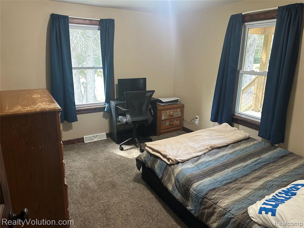 136 Burnside Road, North Branch, MI 48461 — Photo 12