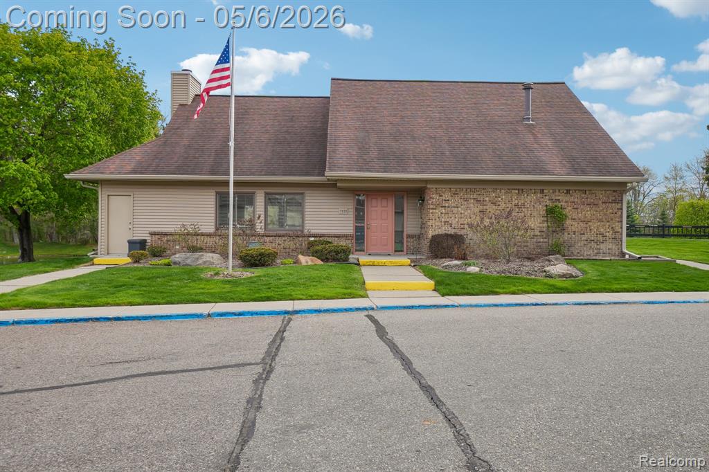 7132 Clements, West Bloomfield, MI — Photo 31