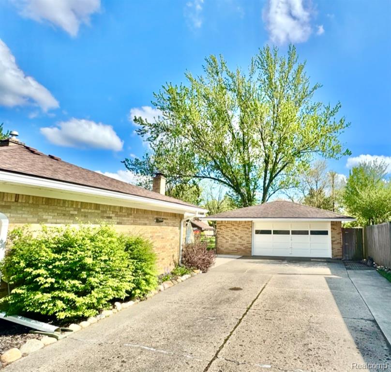 4550 Maeder Street, Shelby Twp, MI 48316 — Photo 35