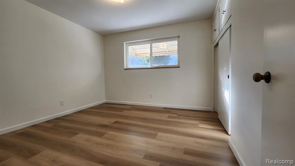 45251 CUSTER Avenue, Utica, MI 48317 — Photo 20