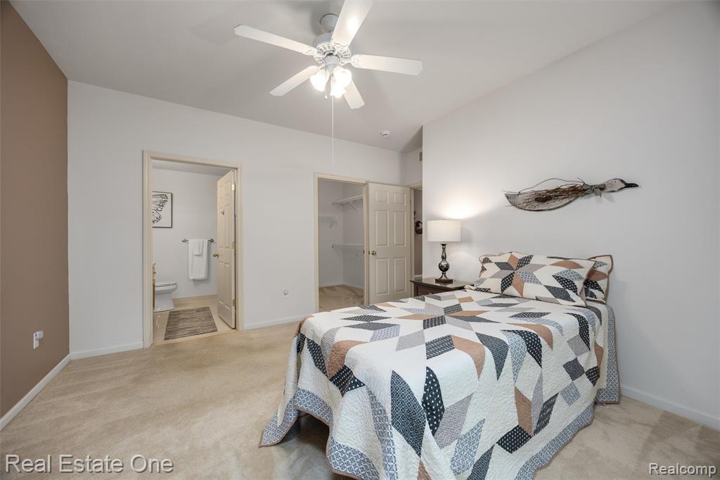 4104 Chesapeake Circle, Walled Lake, MI 48390 — Photo 11