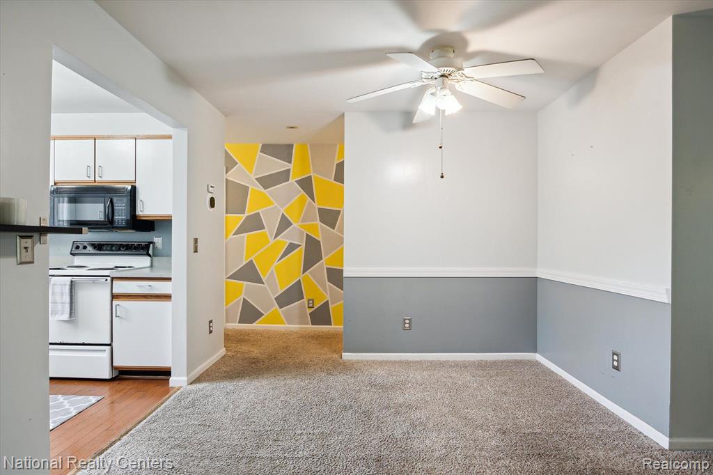 42595 LILLEY POINTE Drive, Canton, MI 48187 — Photo 14