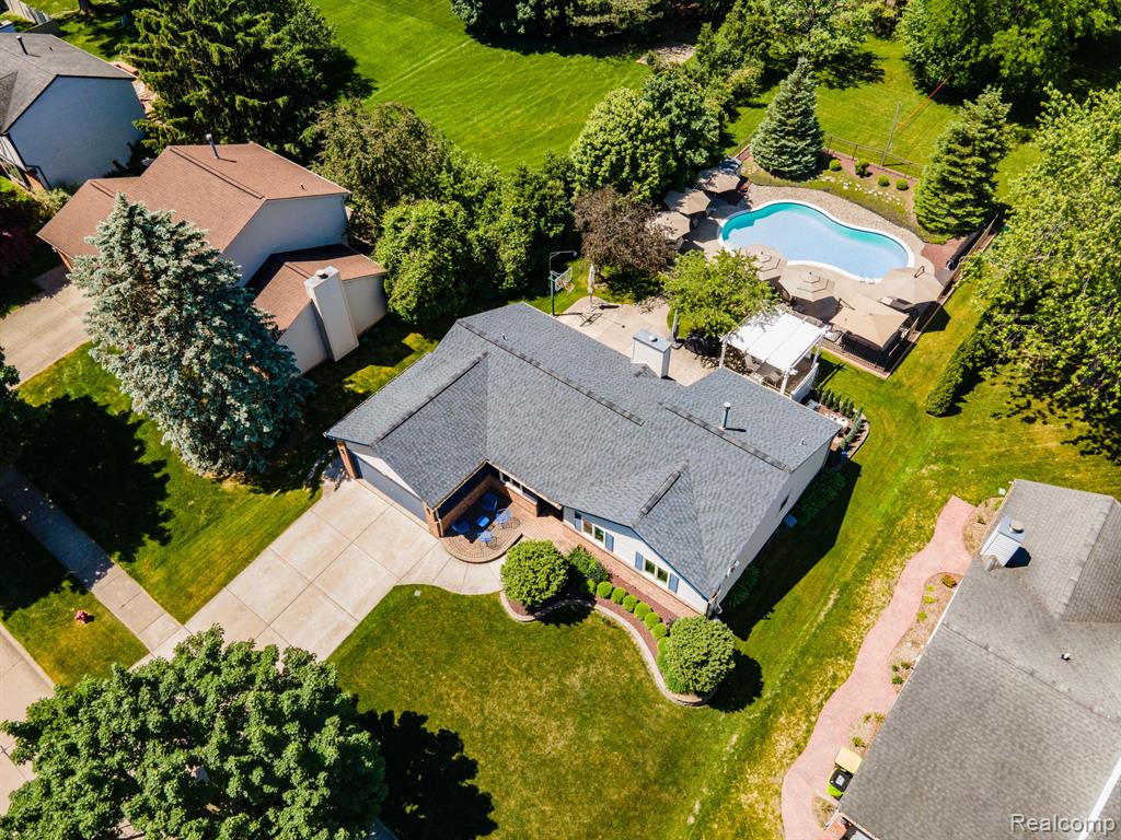 24729 SARAH FLYNN, Novi, MI — Photo 10