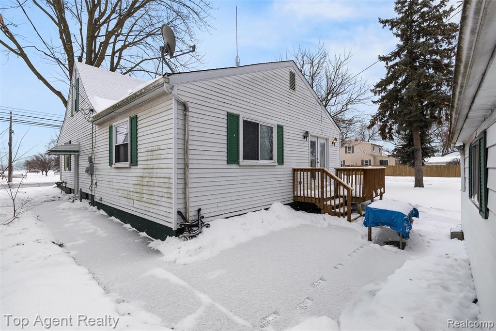 4948 Howe Road, Wayne, MI 48184 — Photo 31
