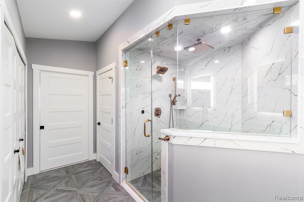 9235 SILVERSIDE, South Lyon, MI 48178 — Photo 18