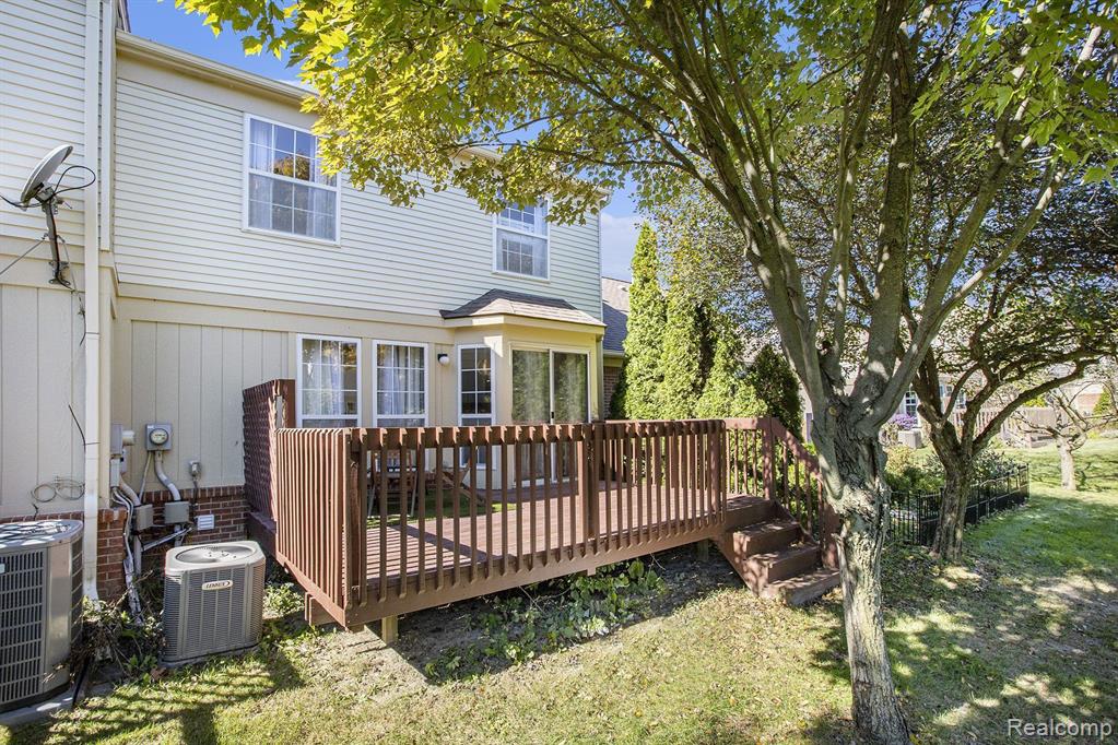 3091 AILSA CRAIG Drive, Ann Arbor, MI 48108 — Photo 22