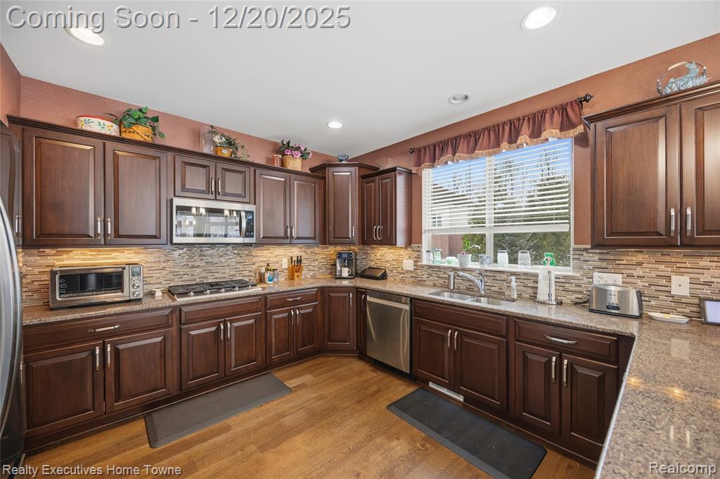 63072 S Plantation Court, Washington, MI 48095 — Photo 20