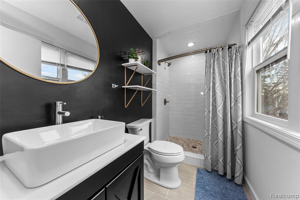 4710 Whitman Circle, Ann Arbor, MI 48103 — Photo 47