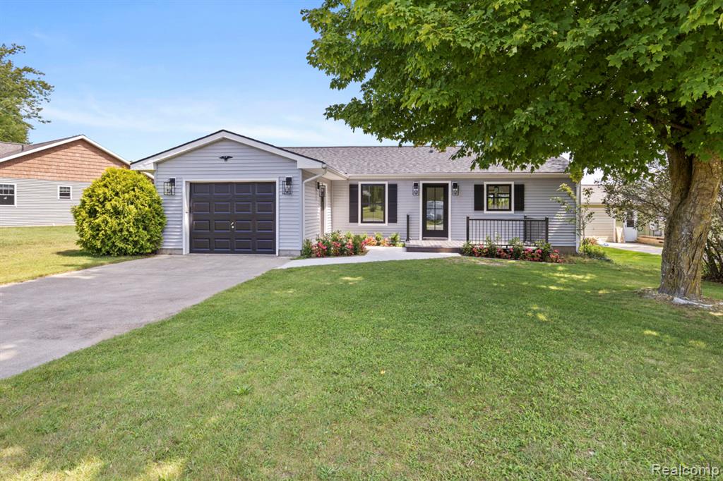 3133 BULL DOG Lane, Farwell, MI 48622 — Photo 17