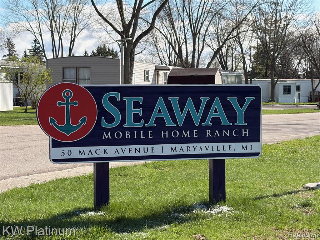 50 Mack Ave, 71, Marysville, MI 48040 — Photo 16