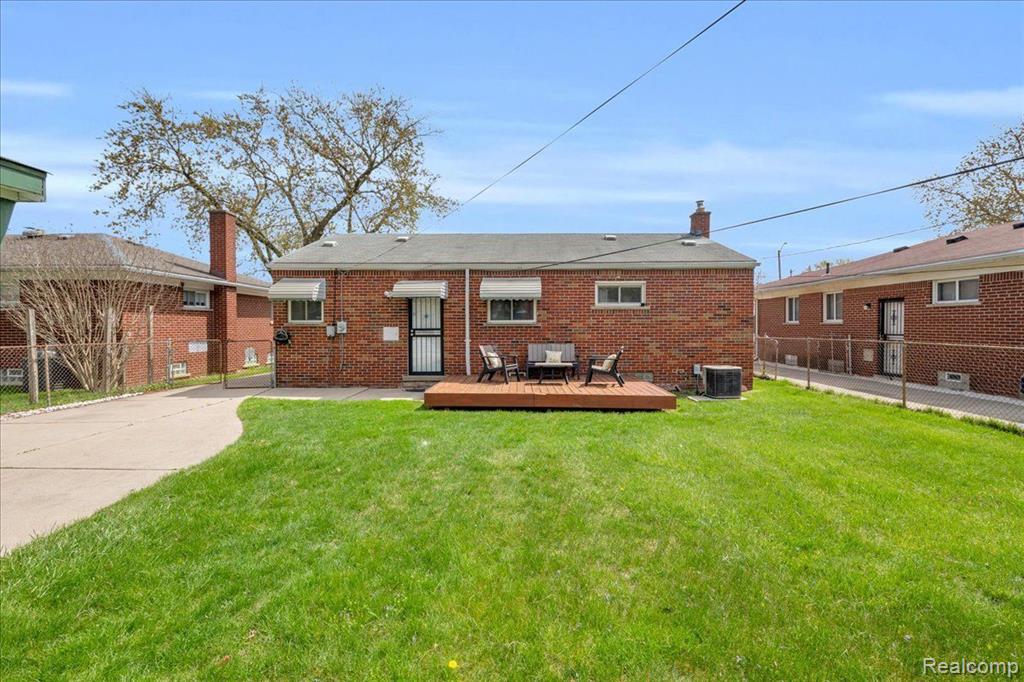 9189 APPLETON Avenue, Redford, MI 48239 — Photo 19