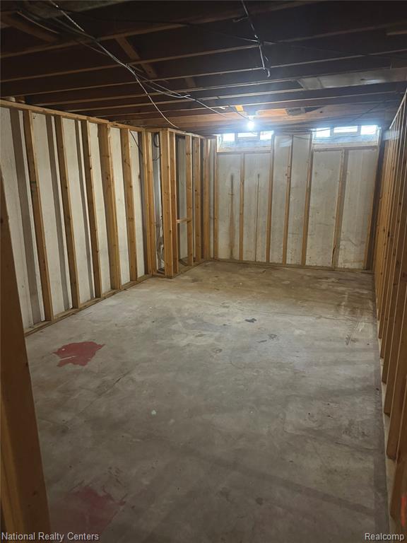 6790 Emily Court, Westland, MI — Photo 22
