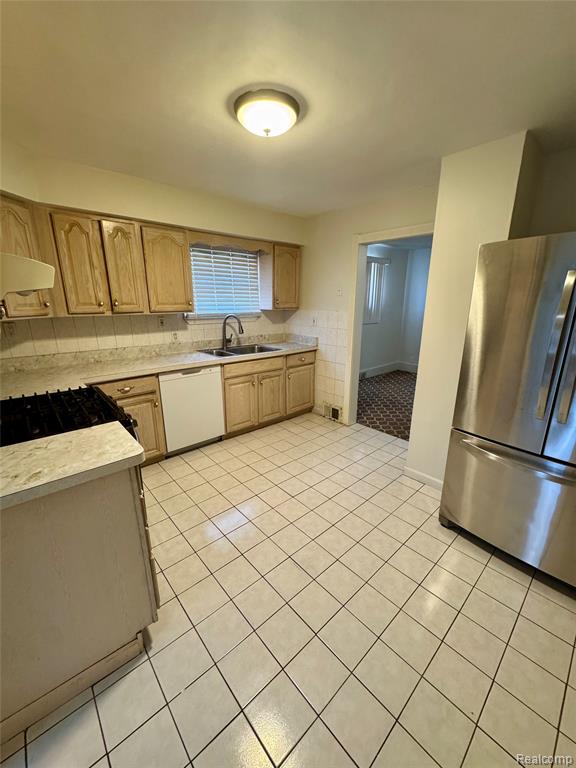 7228 Anthony Street, Dearborn, MI 48126 — Photo 7