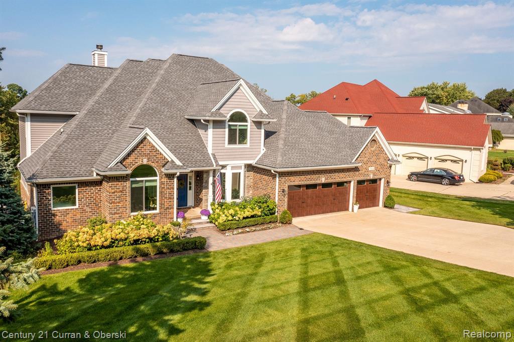 7064 CEDARBANK Drive, West Bloomfield, MI 48324 — Photo 3