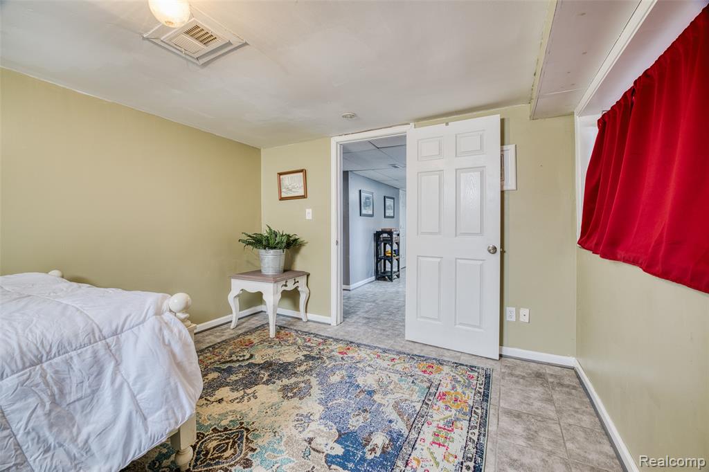 41890 E Ann Arbor Trail, Plymouth, MI 48170 — Photo 26