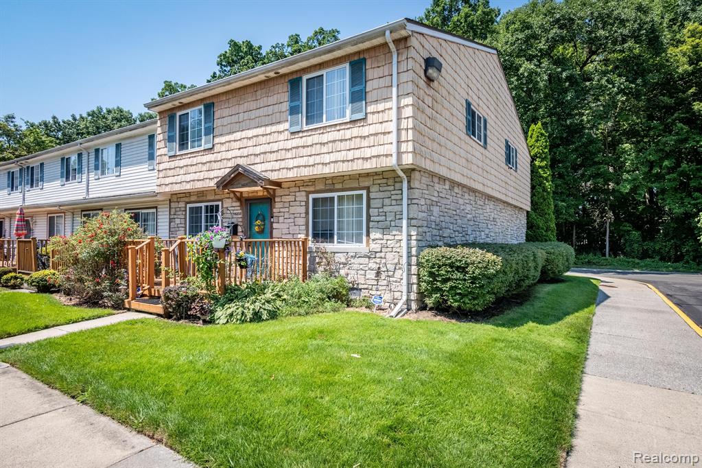 16233 TERRACE VILLAGE Drive, Taylor, MI 48180 — Photo 22