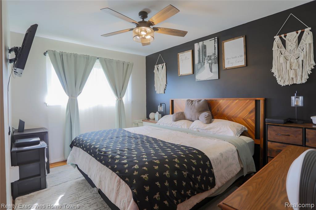 29847 Palomino Drive, Warren, MI 48093 — Photo 33
