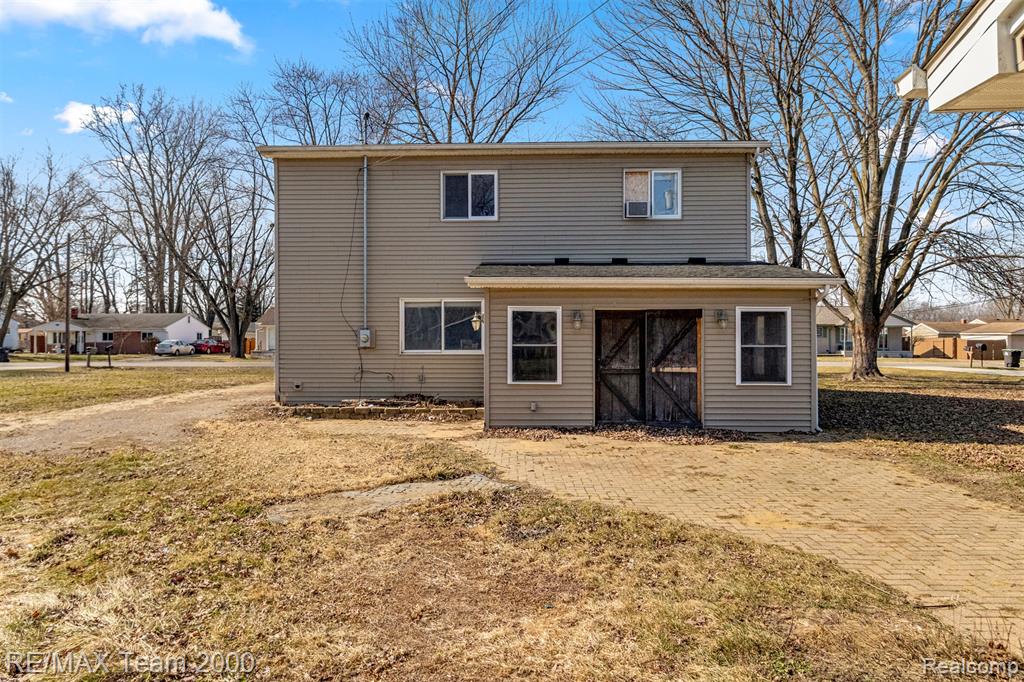 9267 Glenis Street, Taylor, MI 48180 — Photo 29