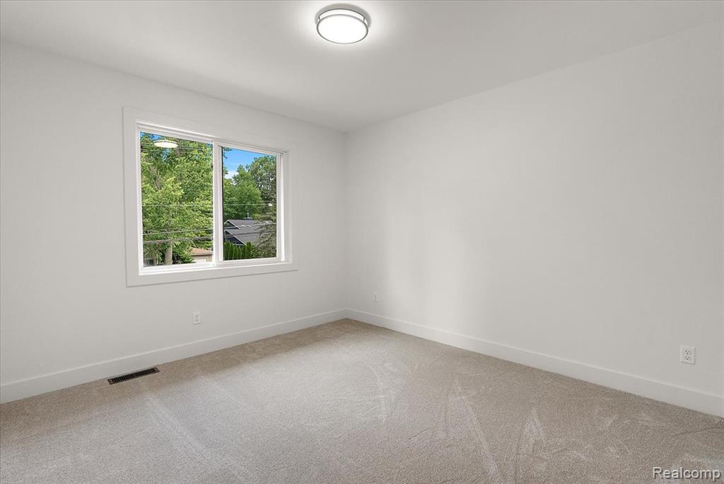 8774 Speedway Drive, Shelby Twp, MI 48317 — Photo 32
